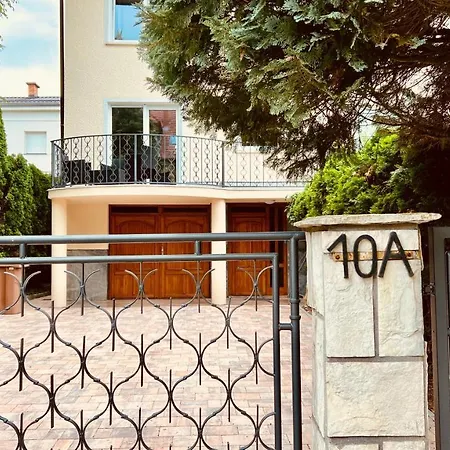 Emona Гостевой дом