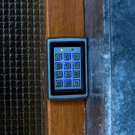 Emona Affittacamere 2*