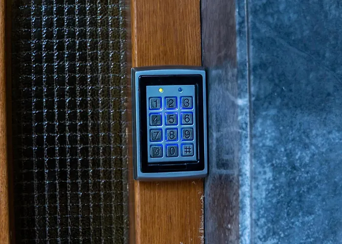 Emona Affittacamere 2*