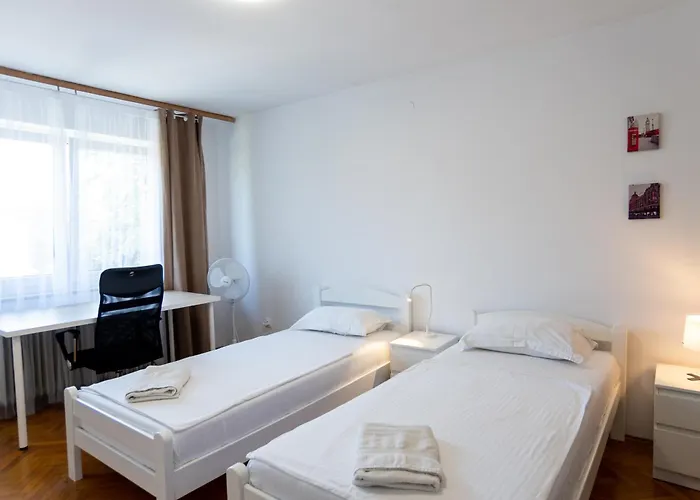 Emona Affittacamere 2*