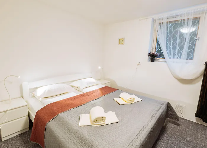 Hiša za goste Emona