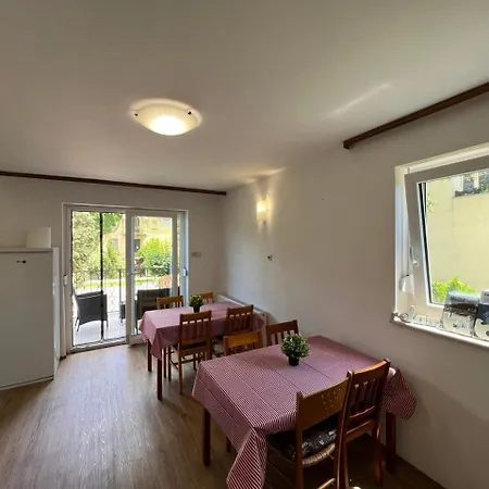 Emona 게스트하우스 류블랴나